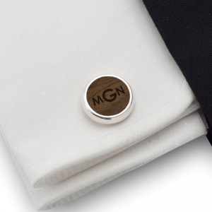 Drewniana spinka do koszuli z monogramem | srebro 925 | Orzech Amerykański | Dostępne w 10 czcionkach | ZD.56